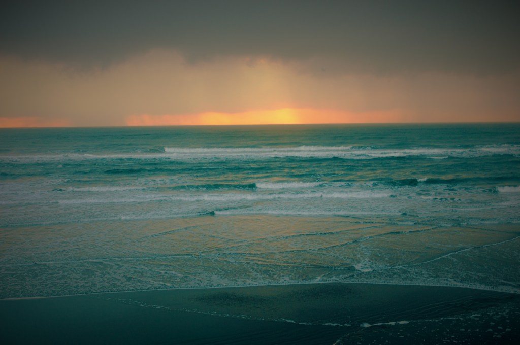 15 inspirational quotes to bring you inspiration when you are feeling overwhelmed.